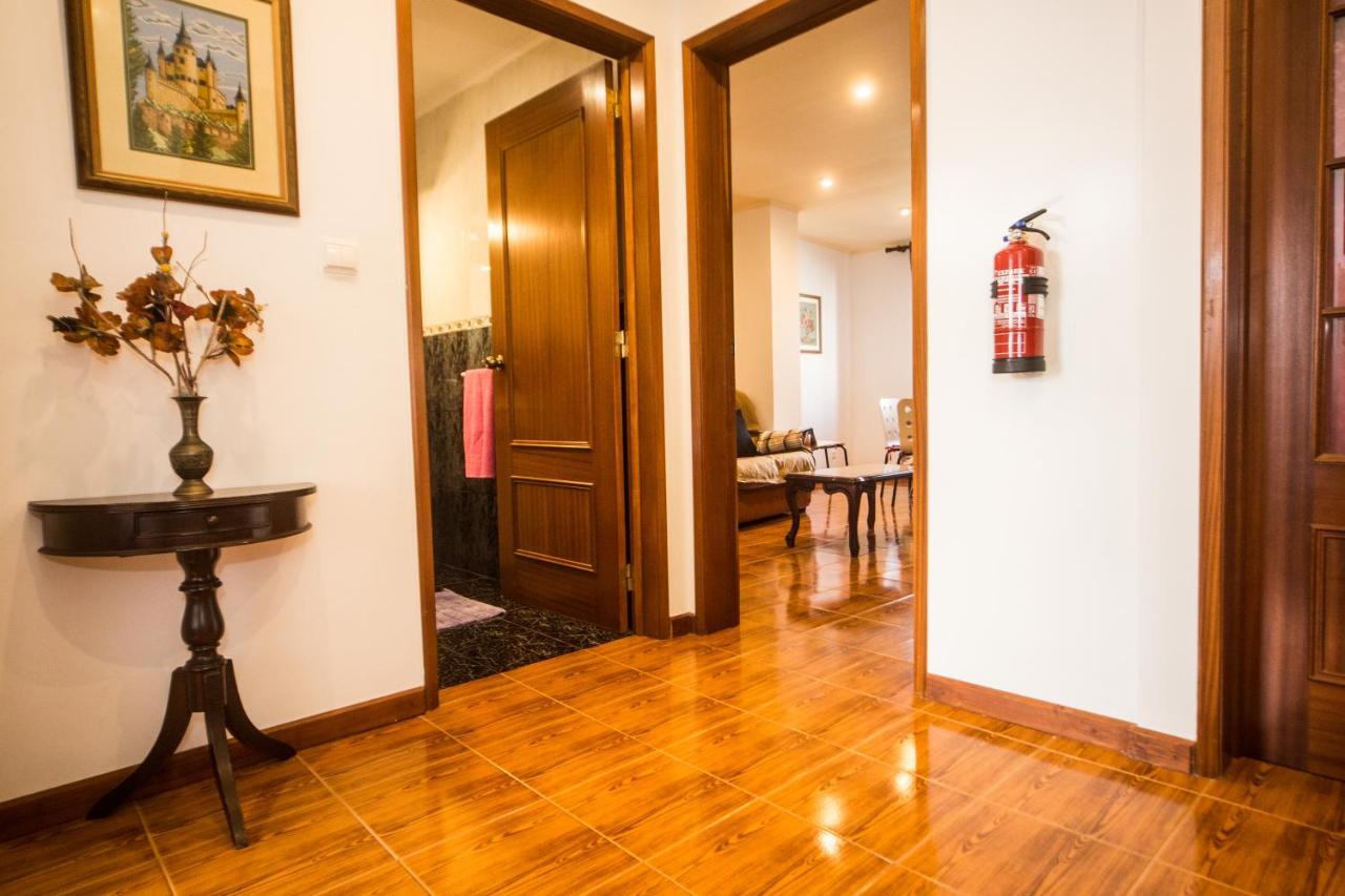 Al - Apartamento Bairros Novos 24 ポンタ・デルガダ エクステリア 写真